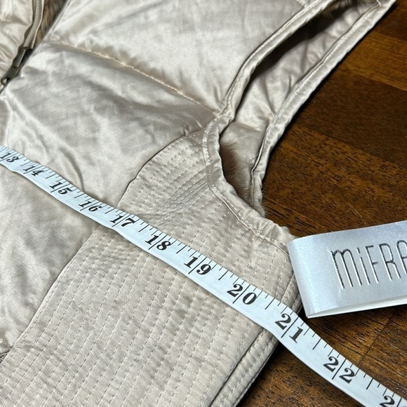 Mifresia rabbit fur vest NWT zipper front 2 pockets 2 colors ribbed sides - Picture 13 of 14